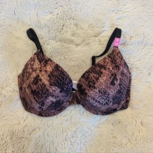 NWT PINK (Victoria Secret) Wear Everywhere Push-up Bra